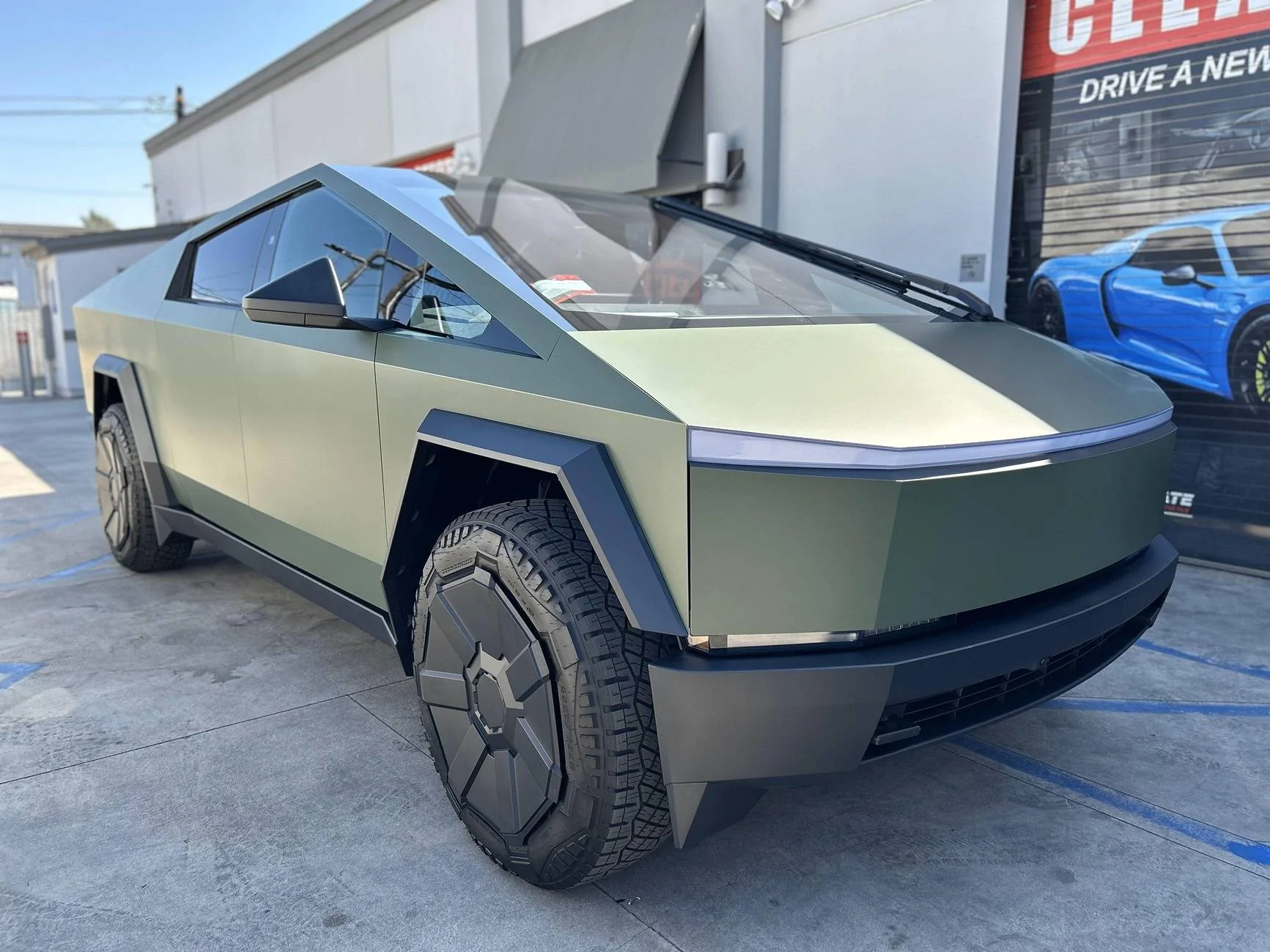 2024 Tesla Cybertruck AWD